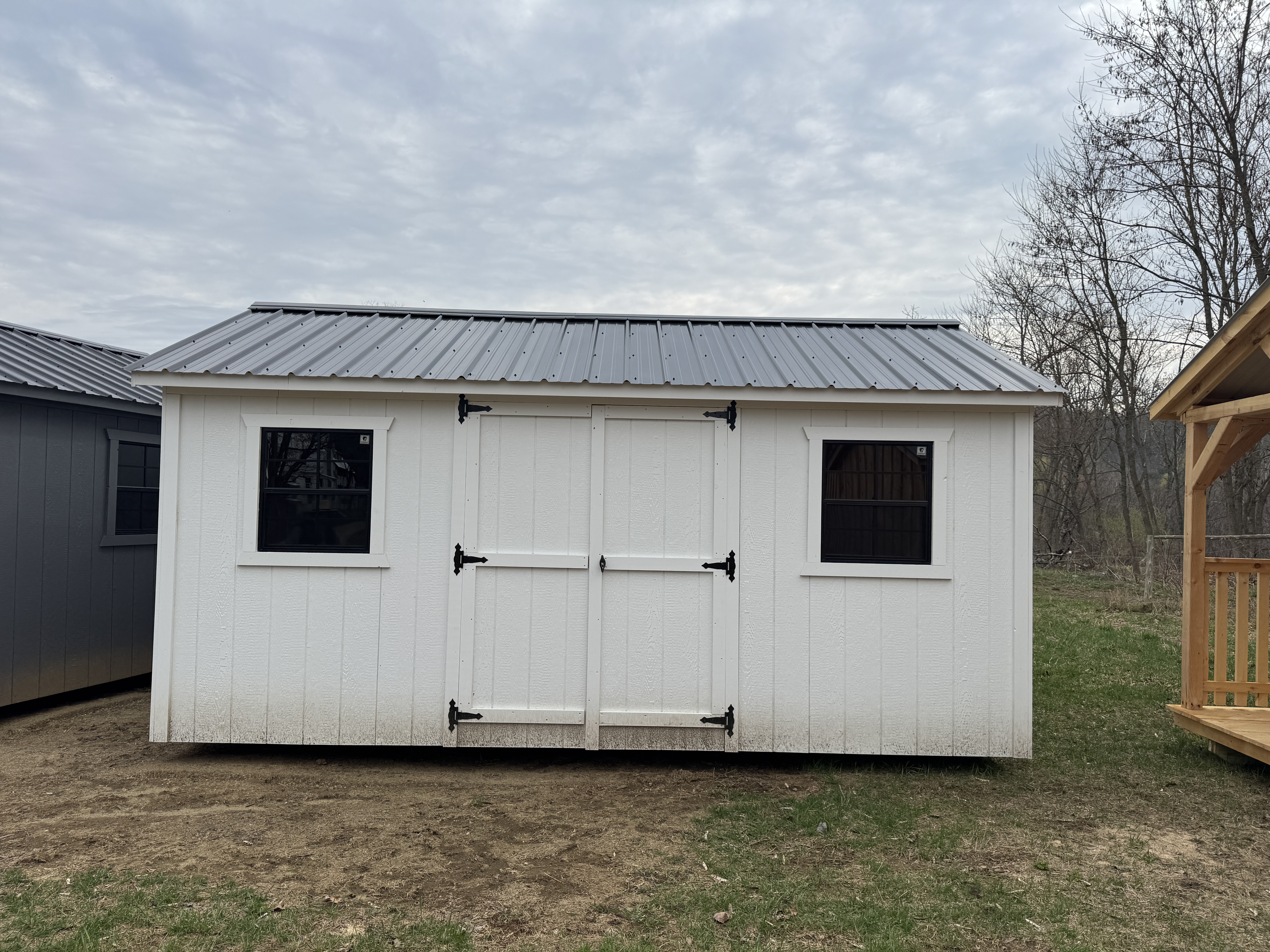 Gambrel barn-style shed